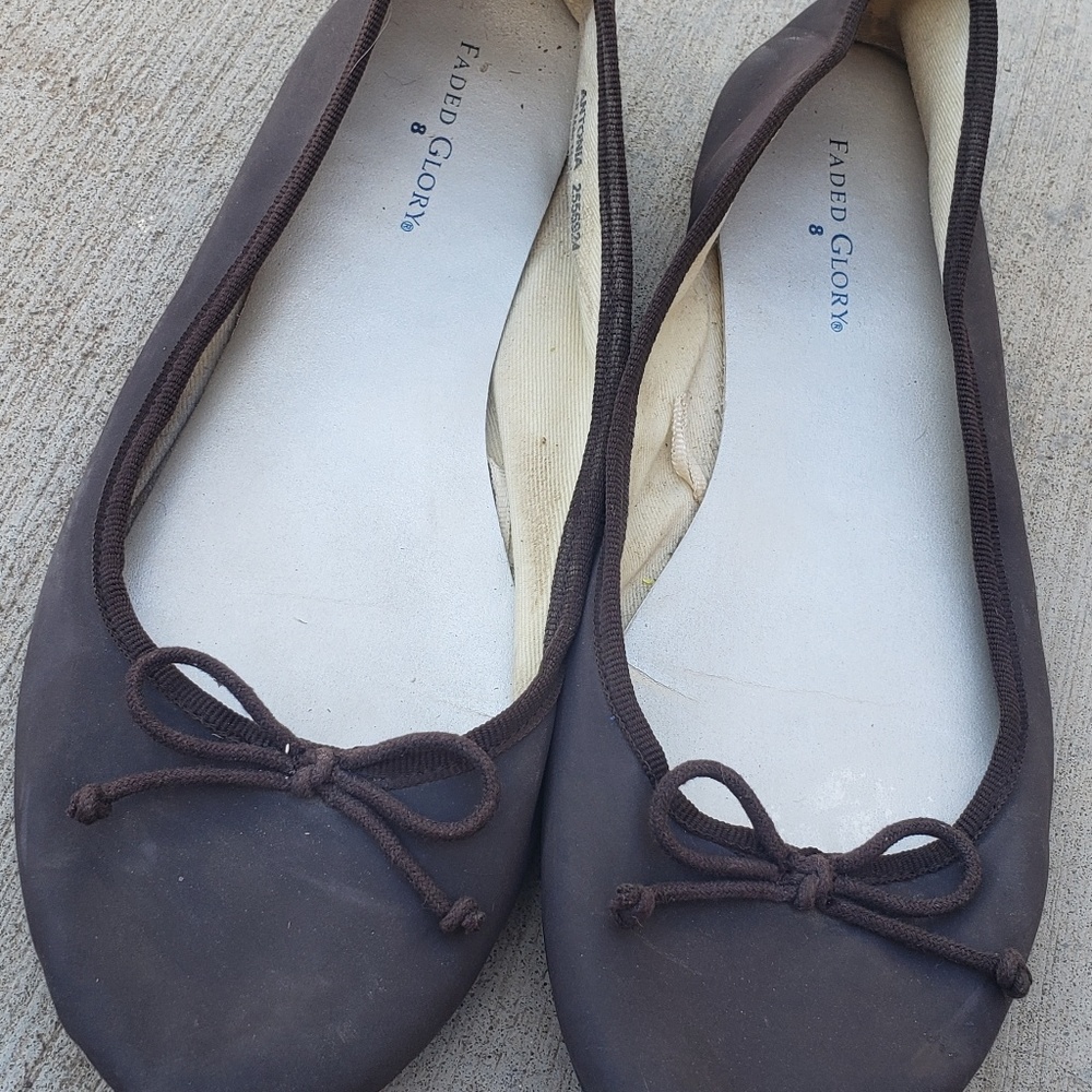 Faded Glory Ballet Flats